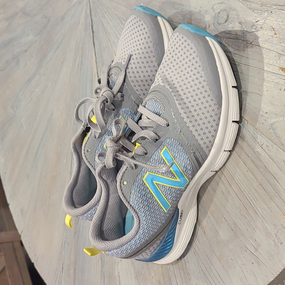 New balance Cush 711 Gray blue and neon yellow